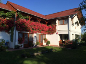 Ida Rooms